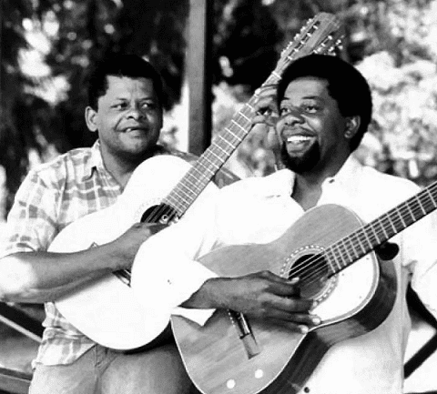 Fim da dupla Pena Branca e Xavantinho deixou a música sertaneja ainda mais  pobre - Blog do Milton Parron